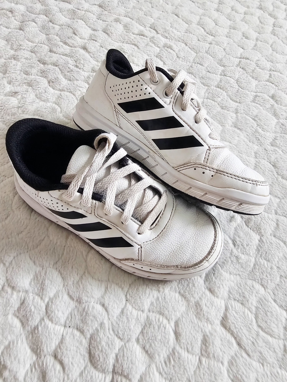 Kids Adidas White and Black Athletic Sneakers - Comfort & Support 11.5